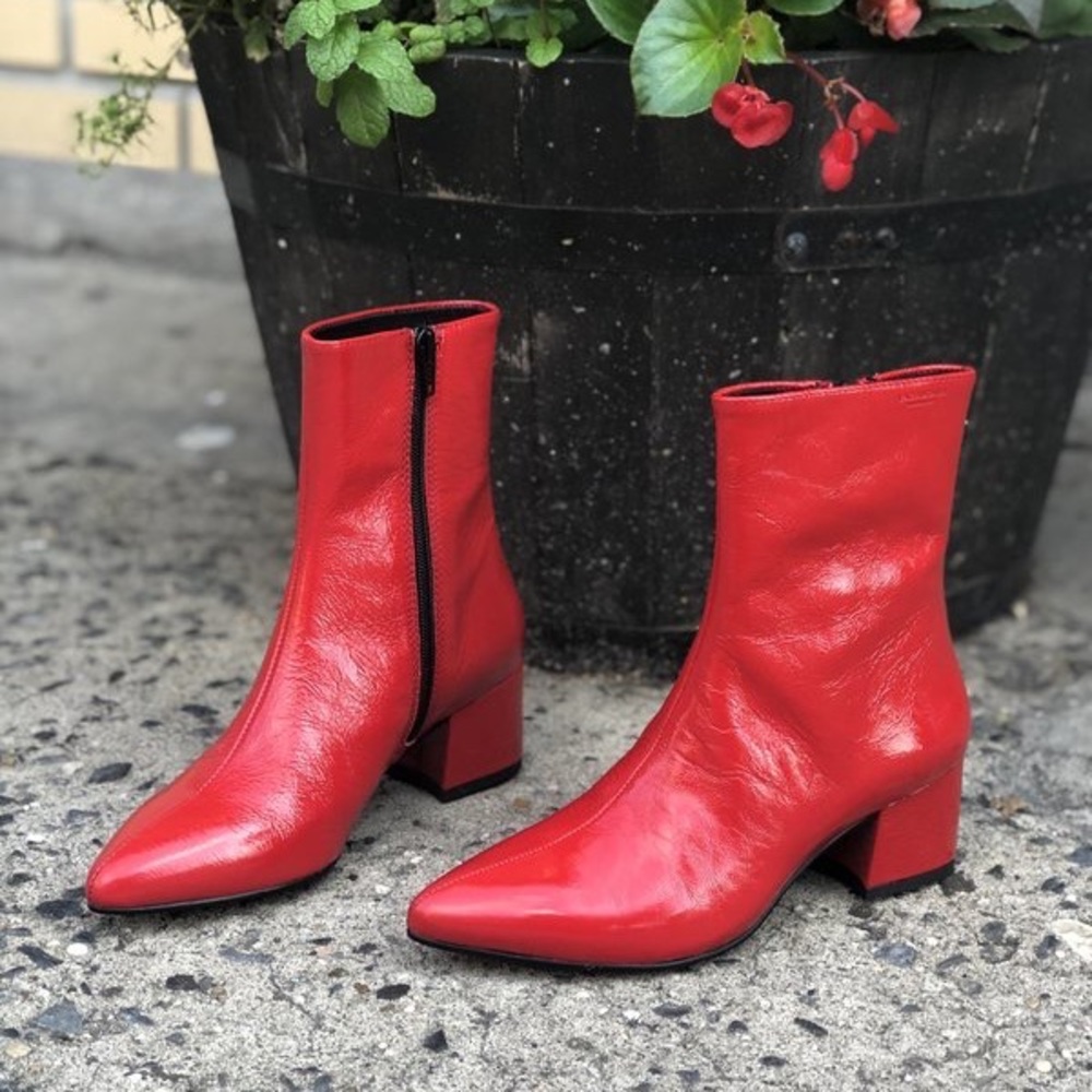 NWT Vagabond 37 6.5/7 Mya Red Distressed Patent Leather Ankle Boots